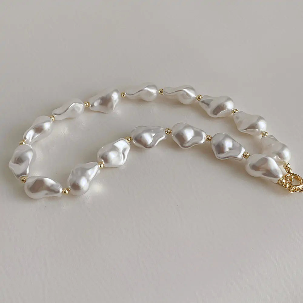Majorelle Pearl Buckle Necklace