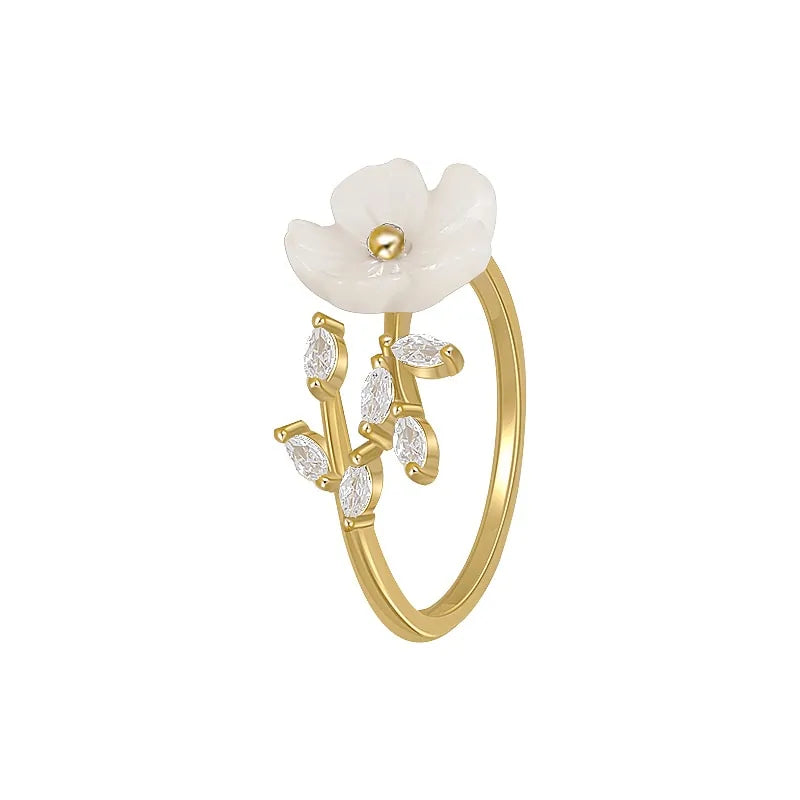 Majorelle White Shell Flower Opening Rings